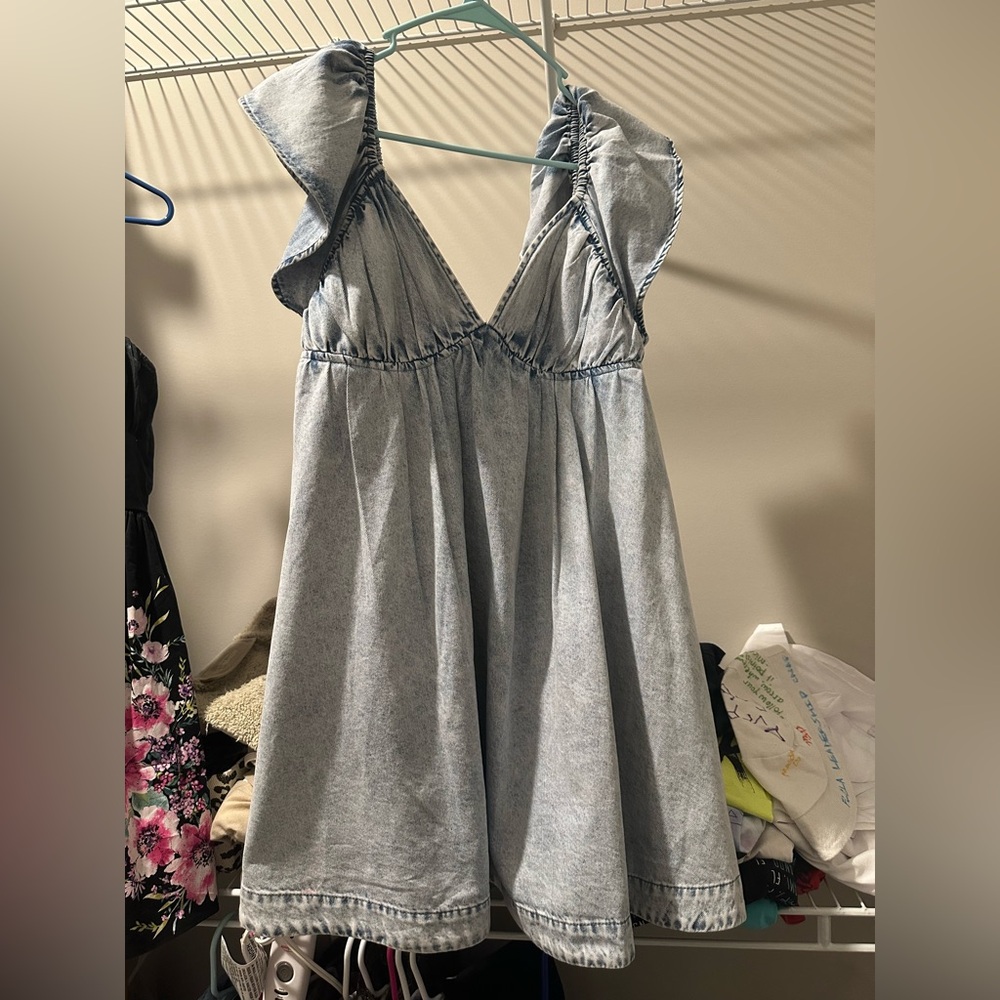 Dry Goods Blue Sleeveless V-Neck Sundress